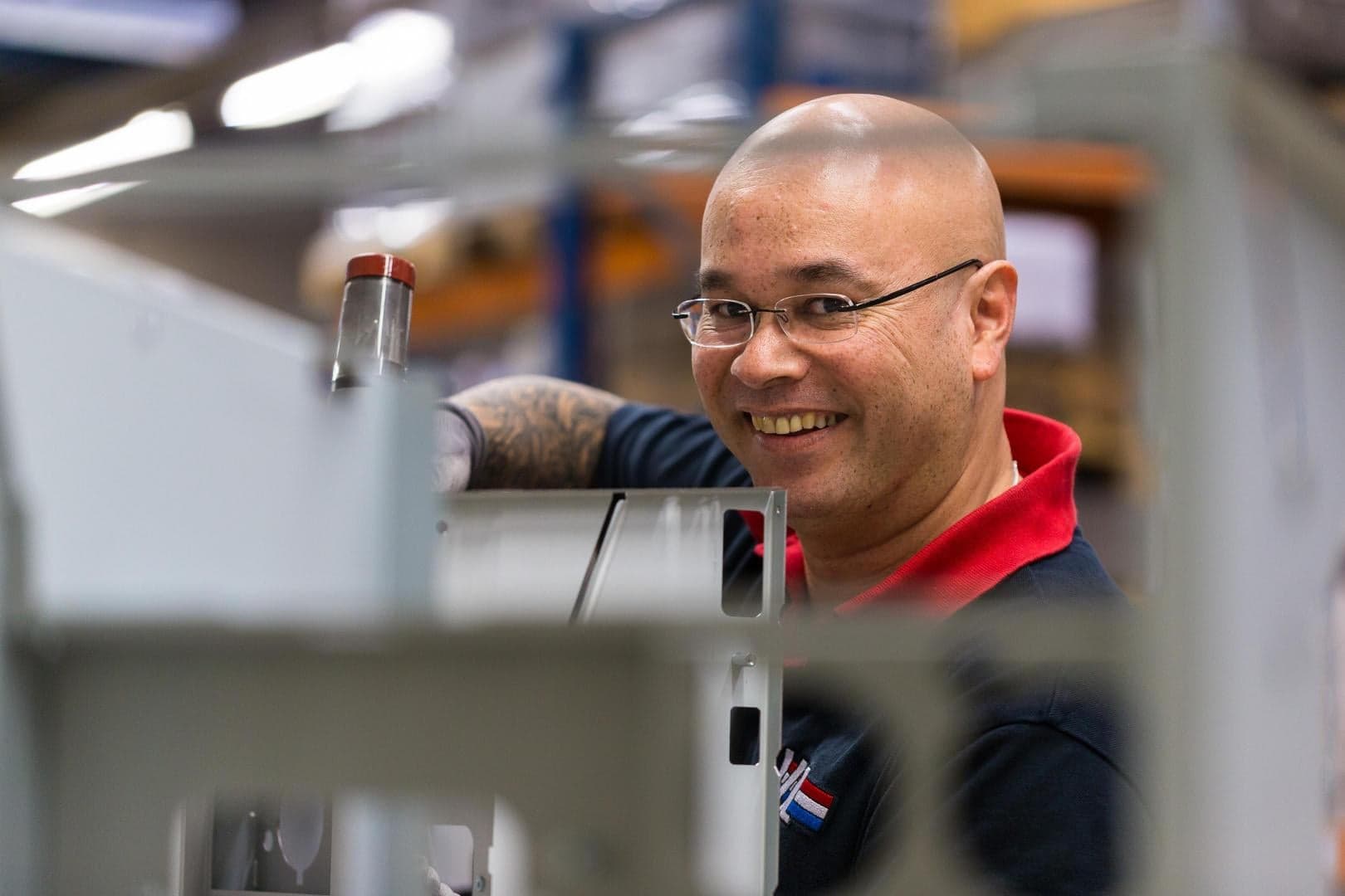 DÉ PARTNER VOOR RVS, STAAL EN ALUMINIUM PLAATBEWERKINGEN.